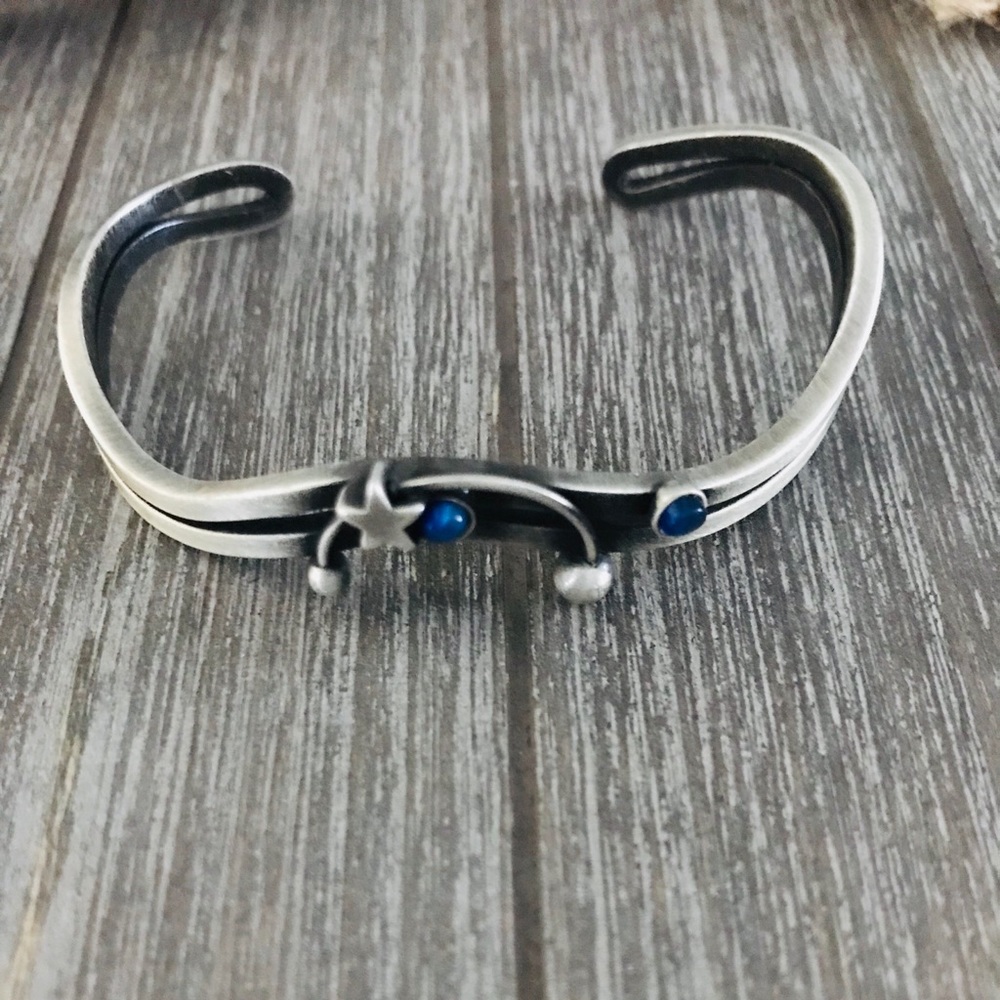 Star bangle FREE if bundled